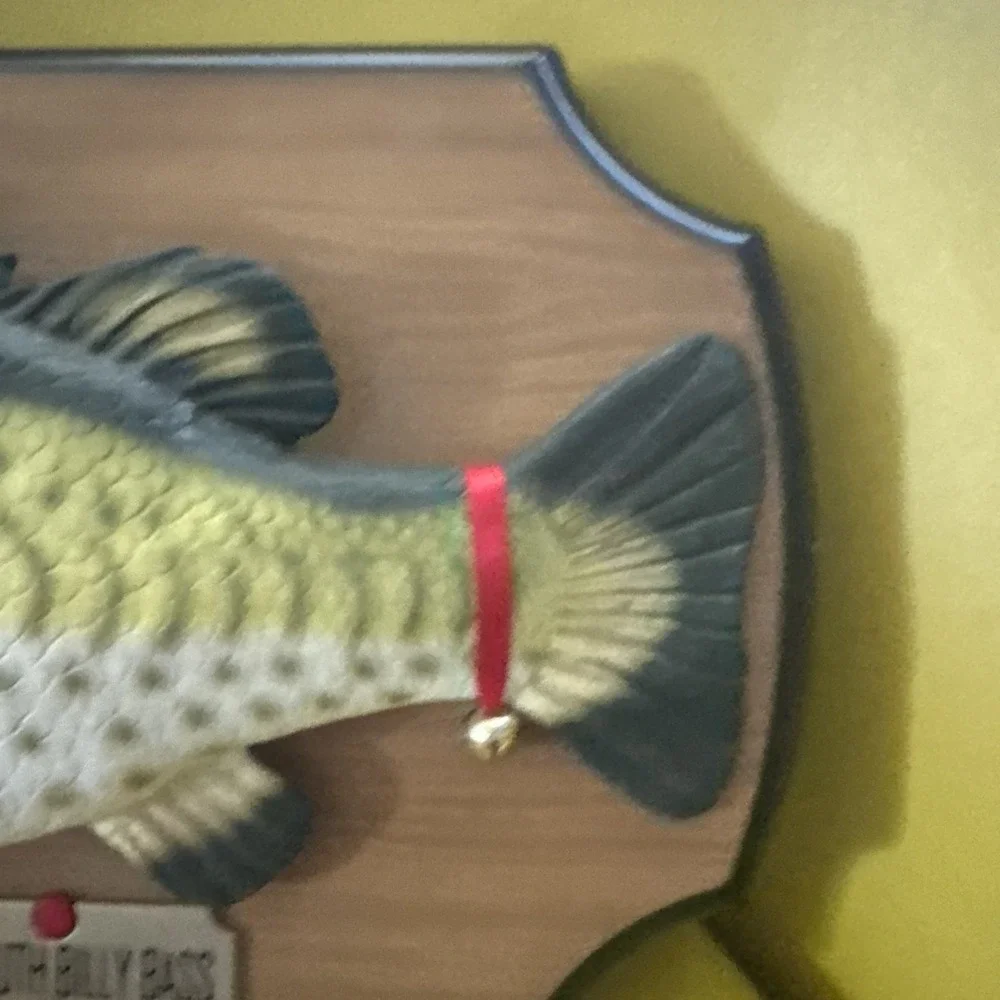 Big Mouth Billy Bass Christmas Holiday Singing Fish Gemmy Vtg NOT WORKING PROP